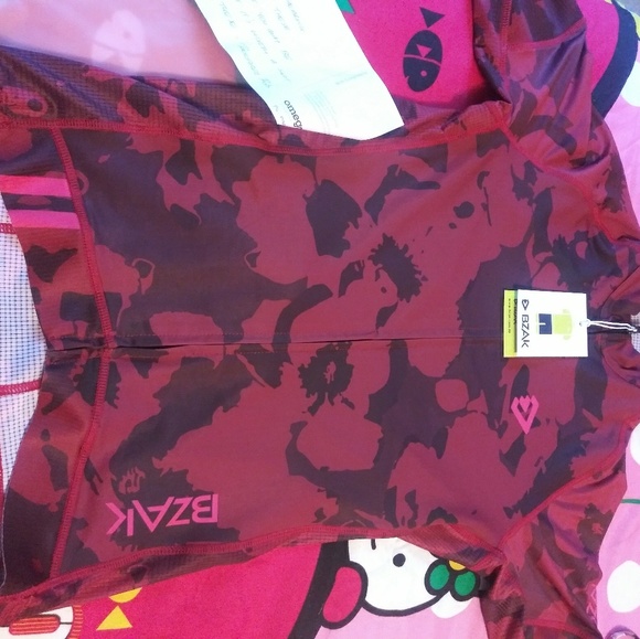 SOLD Womens cycling kit - Picture 2 of 8